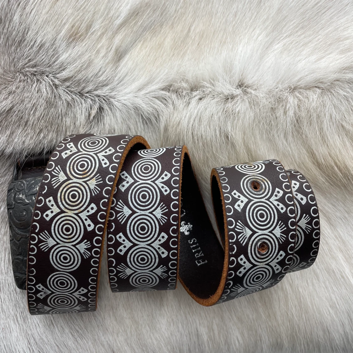 Läderbälte målade detaljer  - 90