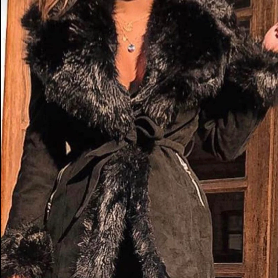 Pälsjacka / kappa. Storlek S - 90