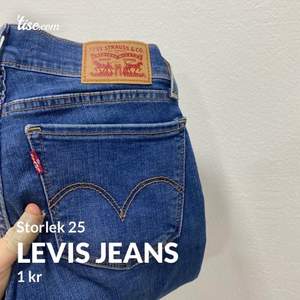 Low Jeans & Byxor från Levi's | Köp begagnat på Plick