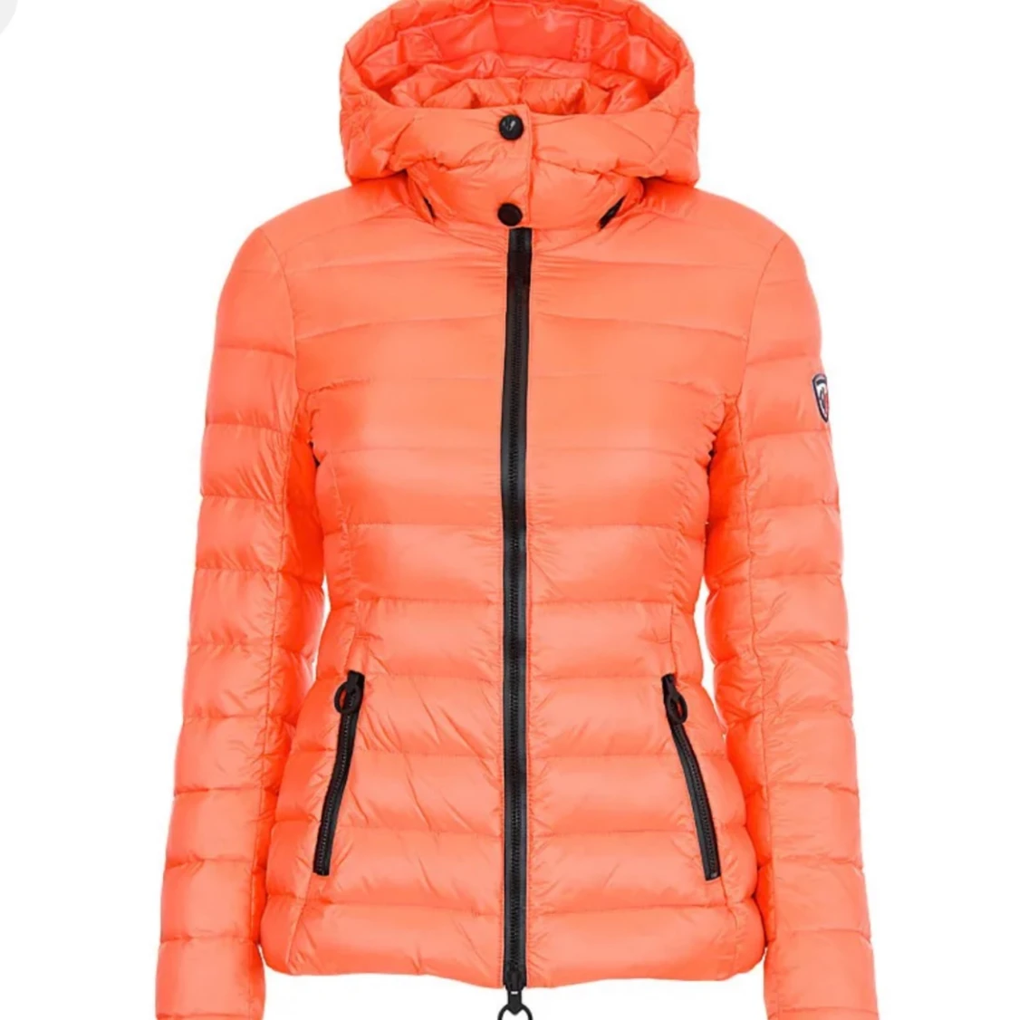 Dunjacka, Rossignol Caroline