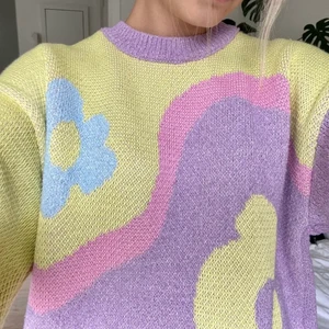 Zara stickad tröja, S - Säljer denna söta tröja från Zara på nytt då det blev missförstånd vid första försäljningen! Bara testat och lappen är kvar! Köparen står för frakten❤️🤝