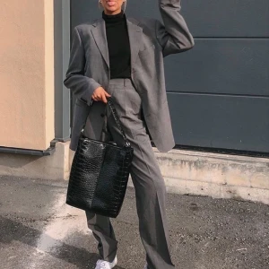 Grå kostymbyxor  - Grå kostymbyxor storlek 36!! ‼️🤍