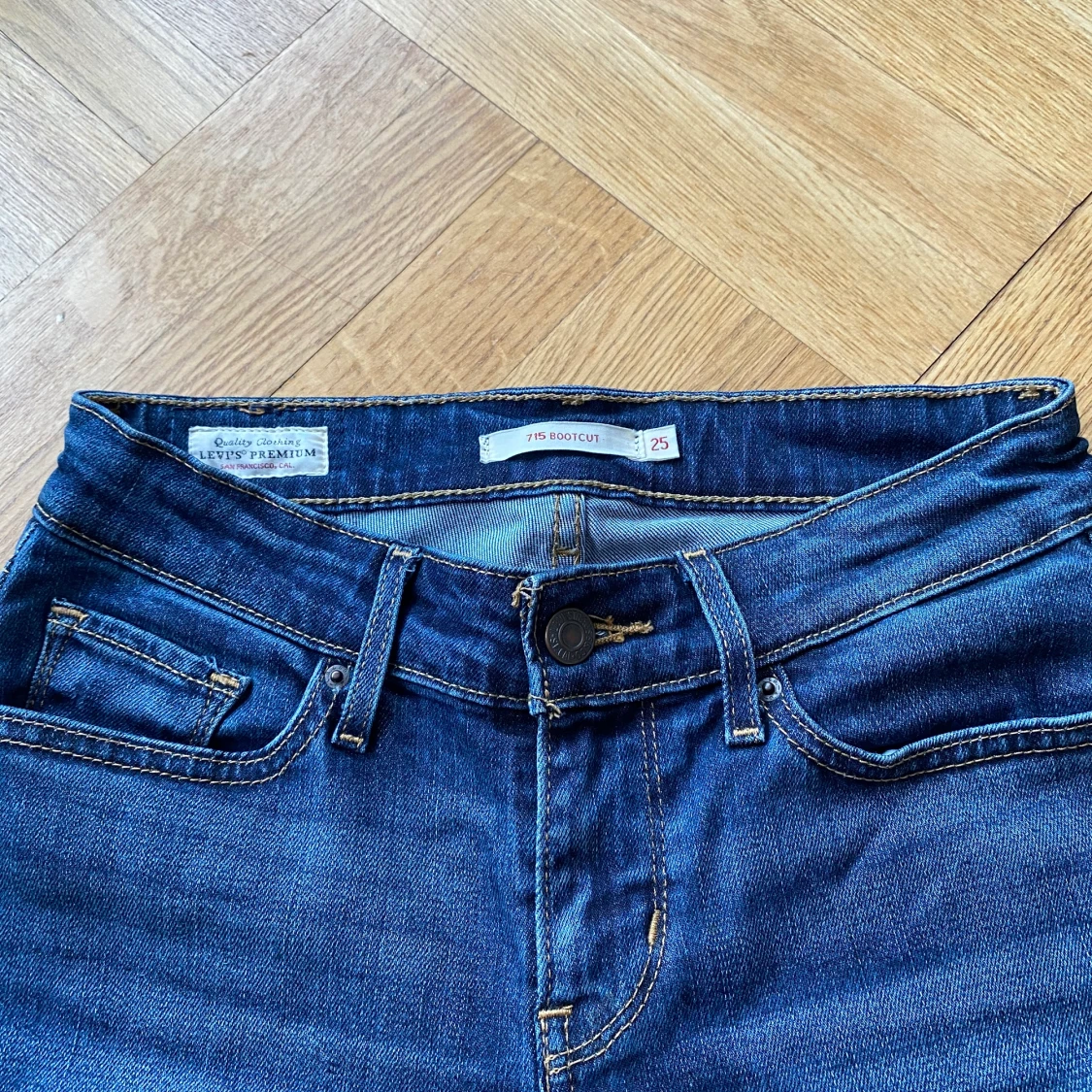 Lågmidjade Levis jeans  - 91