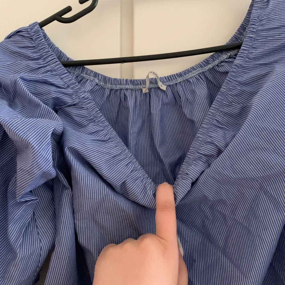 Rutig puffärm tröja  - 91