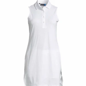 J. Lindeberg Golfklänning - Endast använd en gång. Superfint skick! Storlek M, men mer som en S 