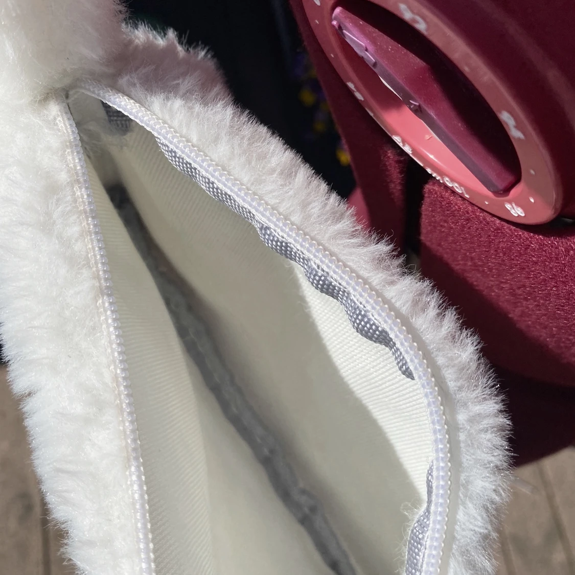 Vit väska - 91