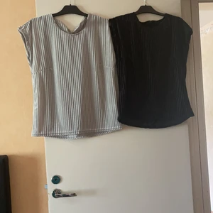 t-shirt - Dom är aldrig använda  båda två för 250 fri frakt