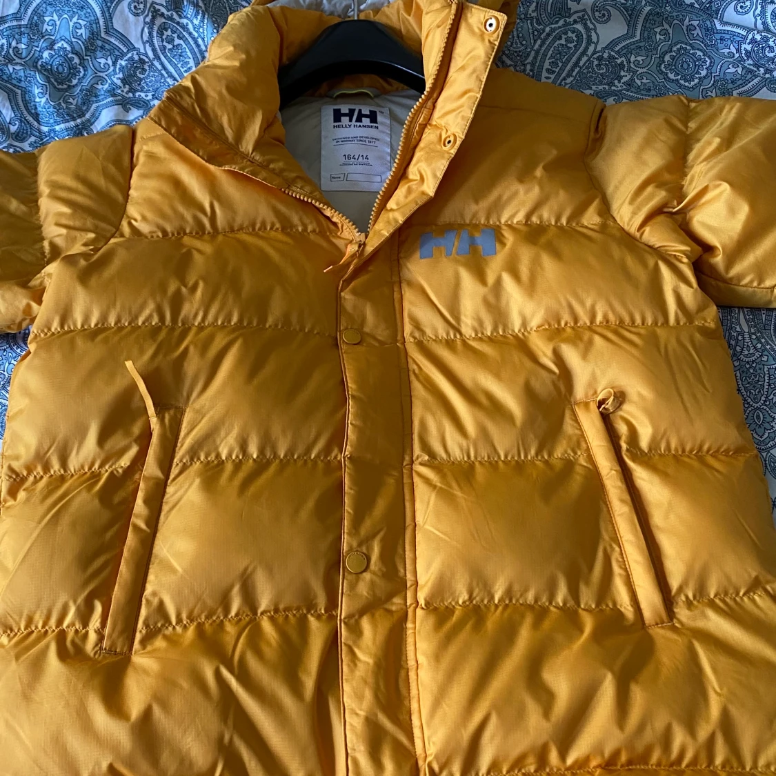 HH vinterjacka storlek 164