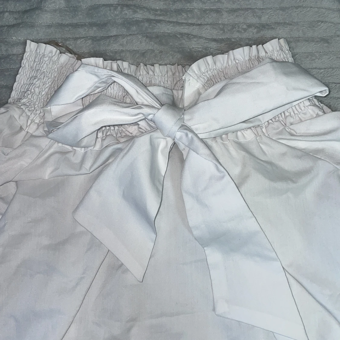 Off shoulder vit tröja - 90