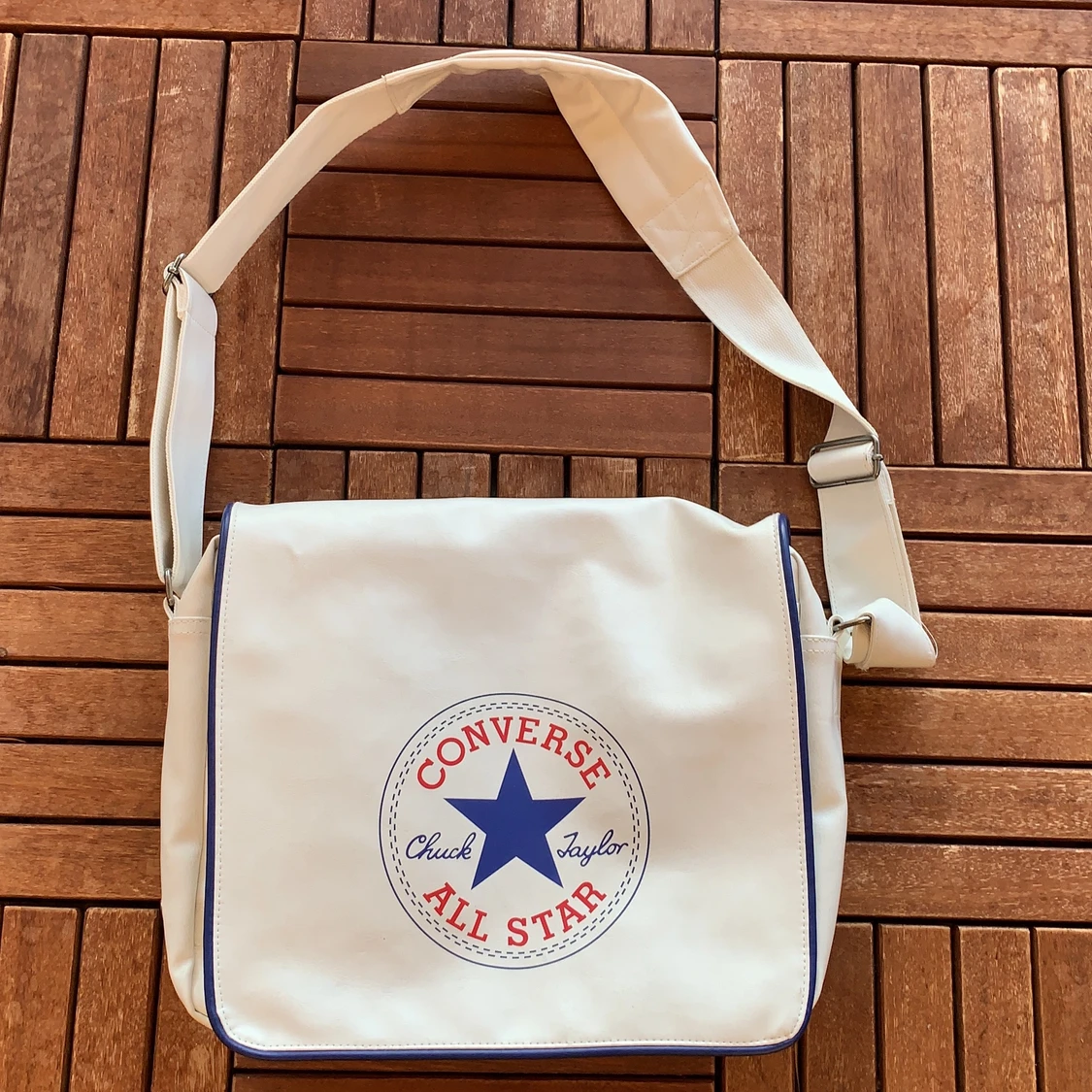 converse all star väska 