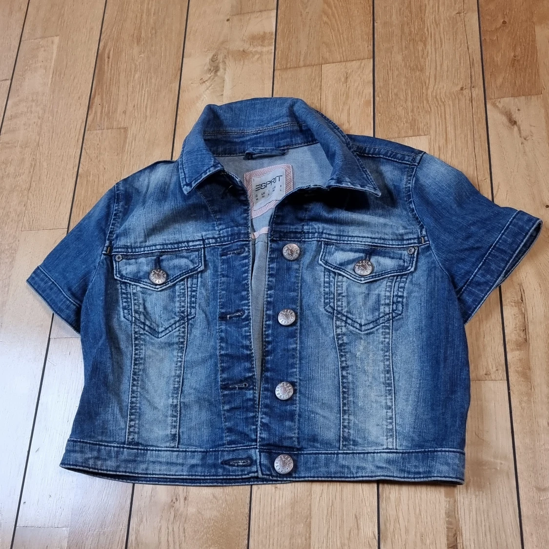 Jeansväst från esprit - 90