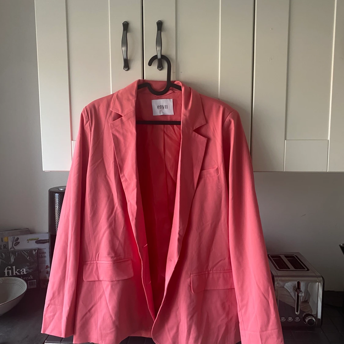 Rosa kavaj från Envii strl M