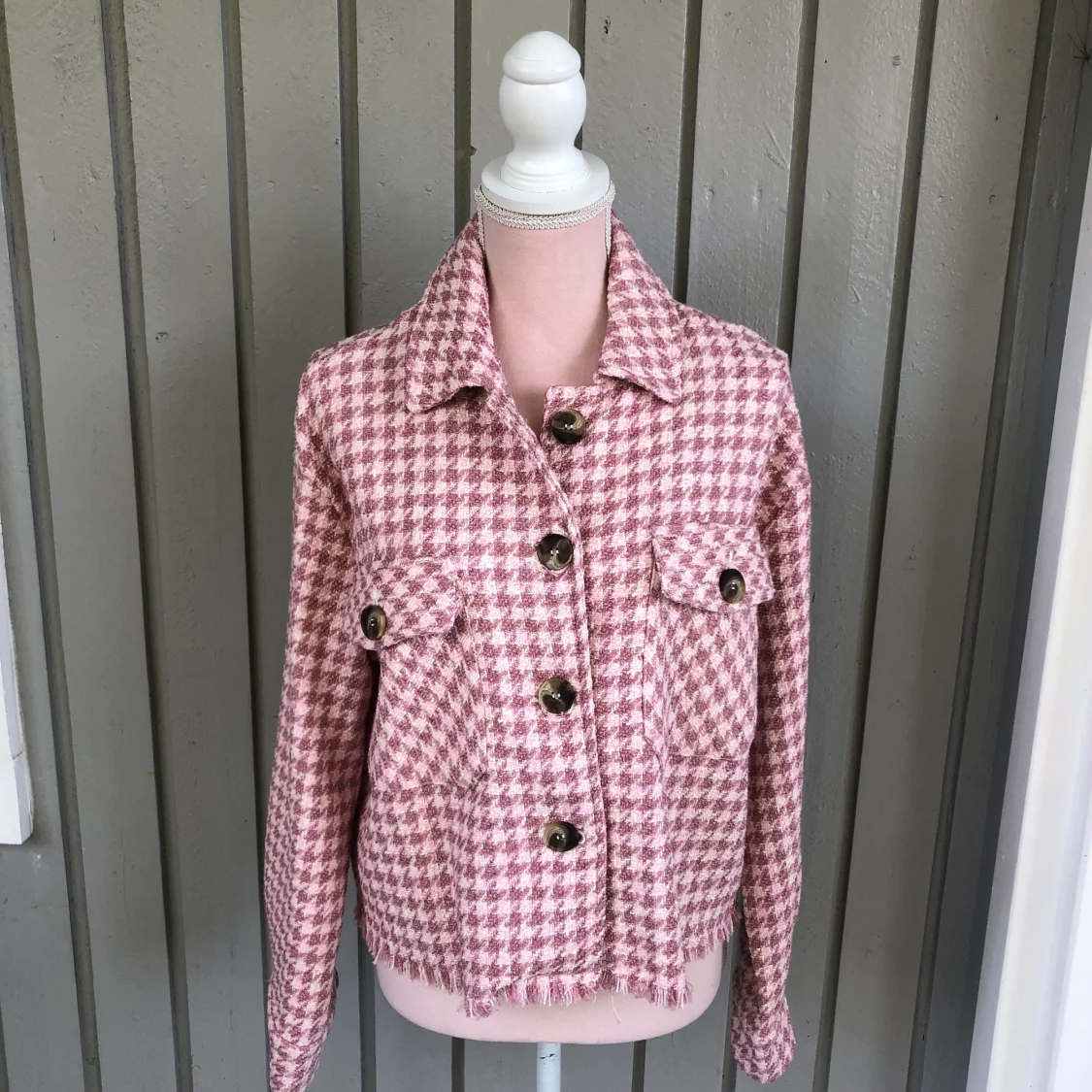 Ny skjort jacka i stl 40 - 90