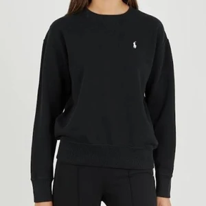 Svart Ralph lauren Sweatshirt  - Super fin svart och skön sweatshirt från Ralph lauren. 
