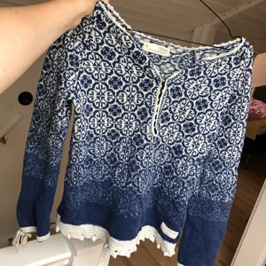 ”Stickad” tröja från Odd Molly - Mysig tröja från Odd Molly. Storlek 0 (xs) men upplevs lite större. 