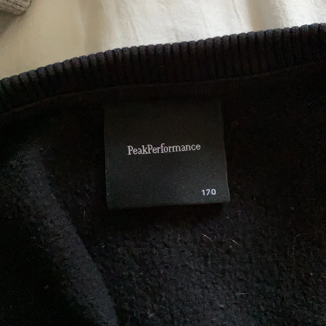 PeakPerformance sweatshirt  - 91