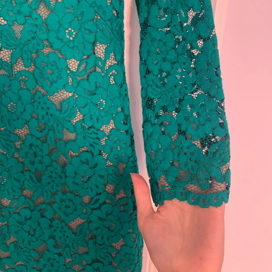 Grön spetsklänning stl 36 - 91