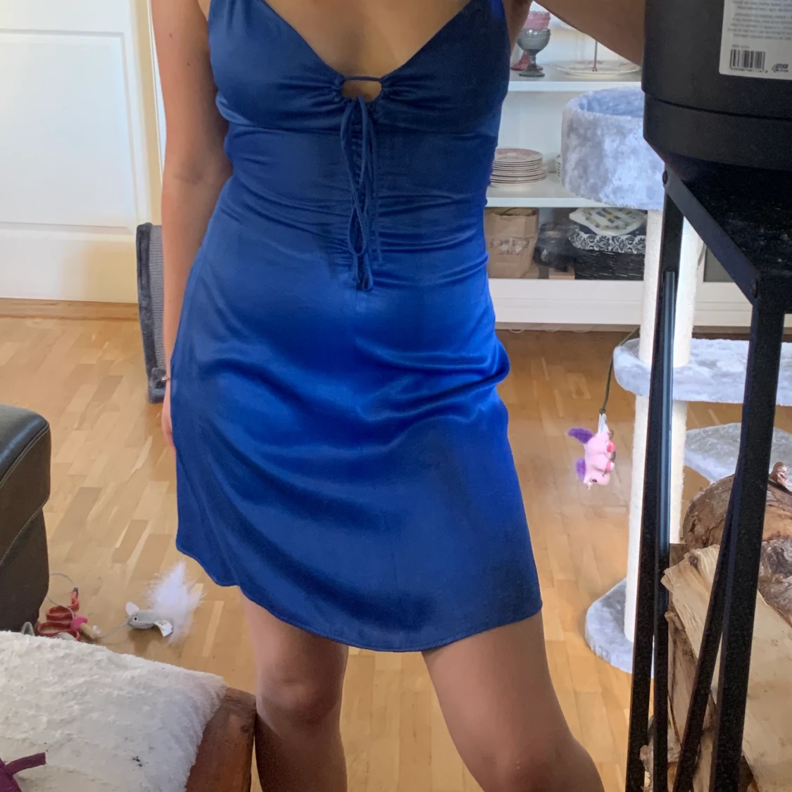 Mörkblå silkes klänning 