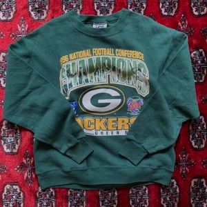 Super fin tjock vintage tröja! - Vintage nfl sweatshirt med tryck från Lee