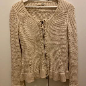 Odd molly stickad kofta. - Odd molly stickad kofta. Använd en gång.