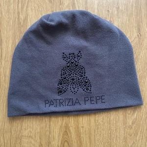 Patrizia Pepe mösa - Sparsamt använd 