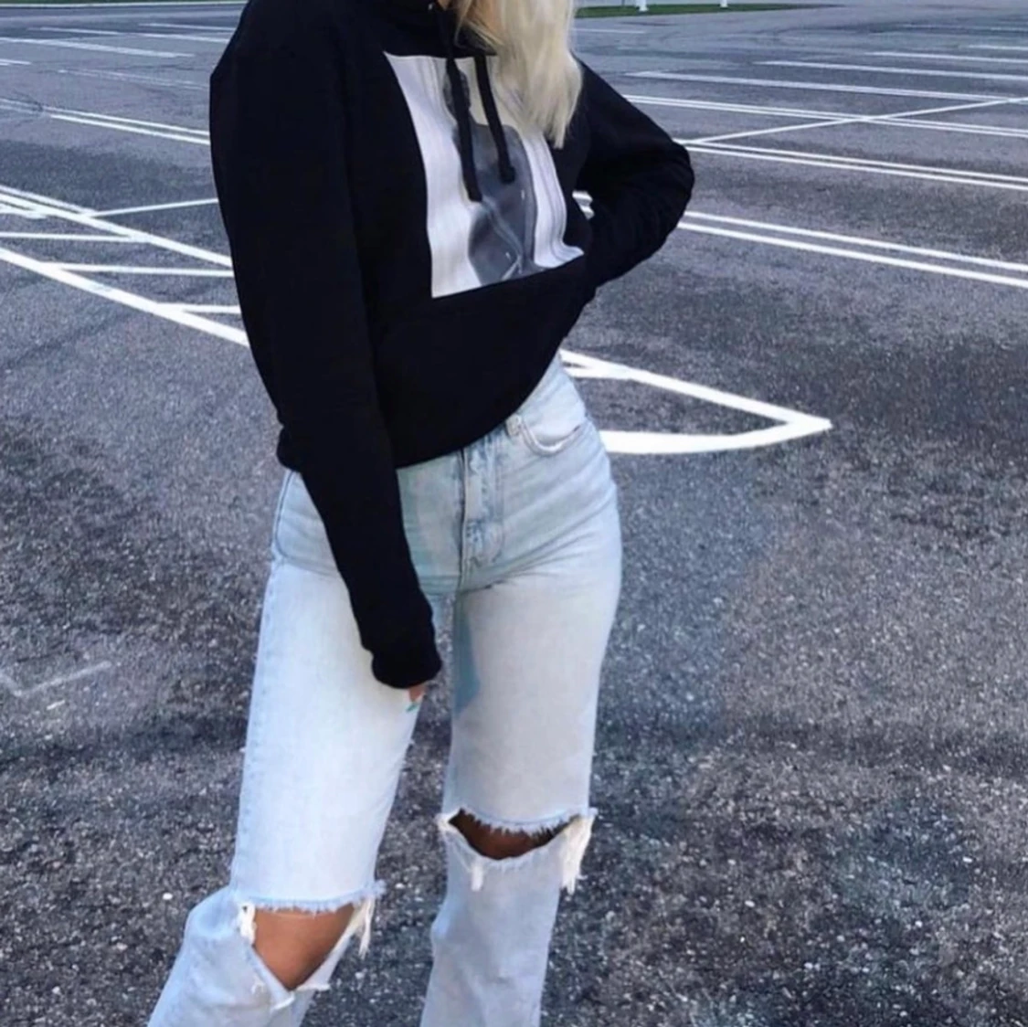 The cool elephant hoodie  - 90