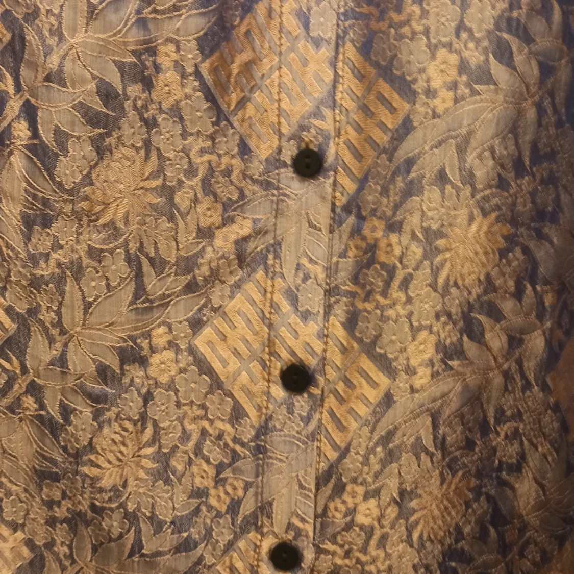 Chinese silk shirt - 91