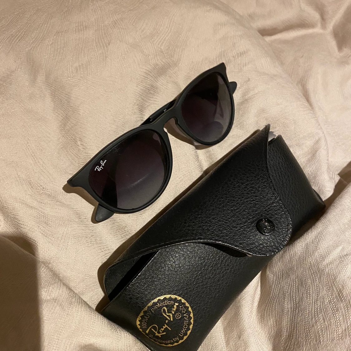 Solglasögon Rayban Erika