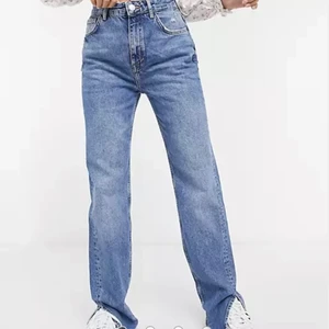 Pull & bear jeans - säljer dessa jätte fina jeans i storlek 36 för 189kr ❤️❤️