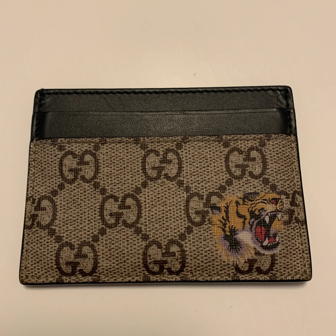 Äkta Gucci GG Supreme Tigerprint 