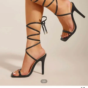 Klackar - Köpte på Shein för 233kr, säljer för 180kr! passade tyvärr inte mig! ❤️