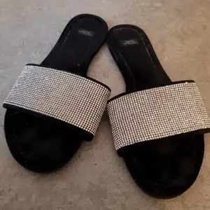 Victorias Secret glitter slippers with Swarovski stones..size 39-40 ..used few times only. 