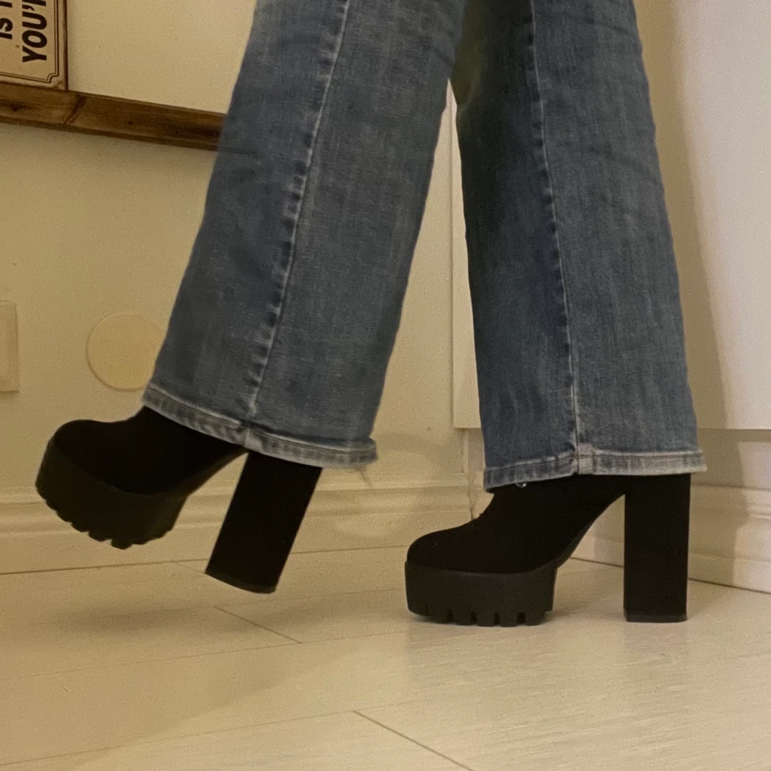 Högklackade boots - 90