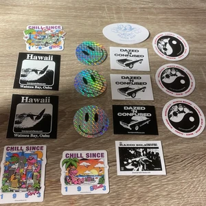 Brandy melville stickers 💋 - Hej! säljer dessa snygga klistermärken ifrån brandy melville, Alla som ni ser på bilderna har jag även fler exemplar av. alla klistermärkena är 10kr styck