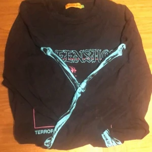 Screenshot t-shirt, storlek L - Minimalt slitage, knappt använd.