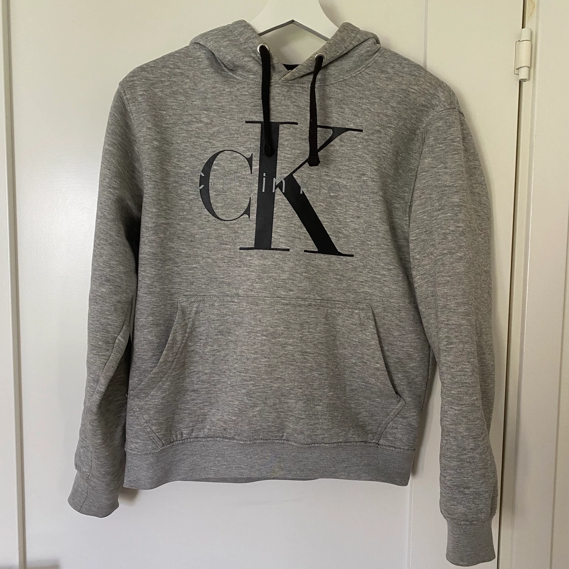 Calvin Kline hoodie  - 90