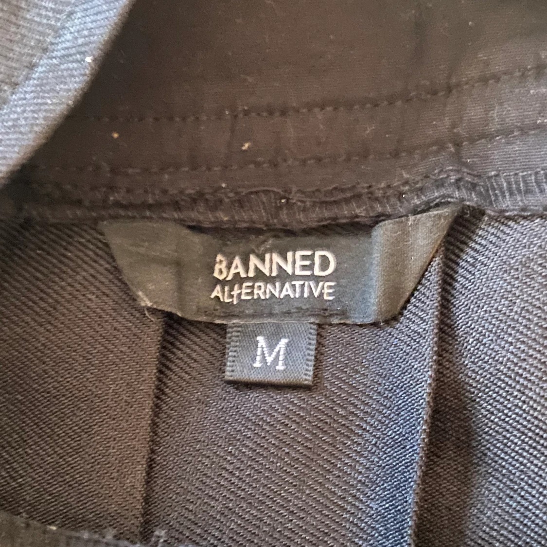 Svart banned mini kjol - 91