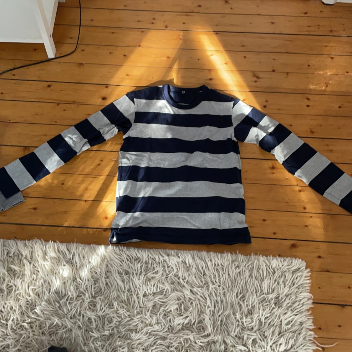 Tjock långarmad tröja