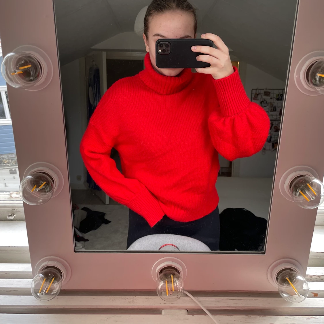 Stickad oversized rödorange polotröja  - 90