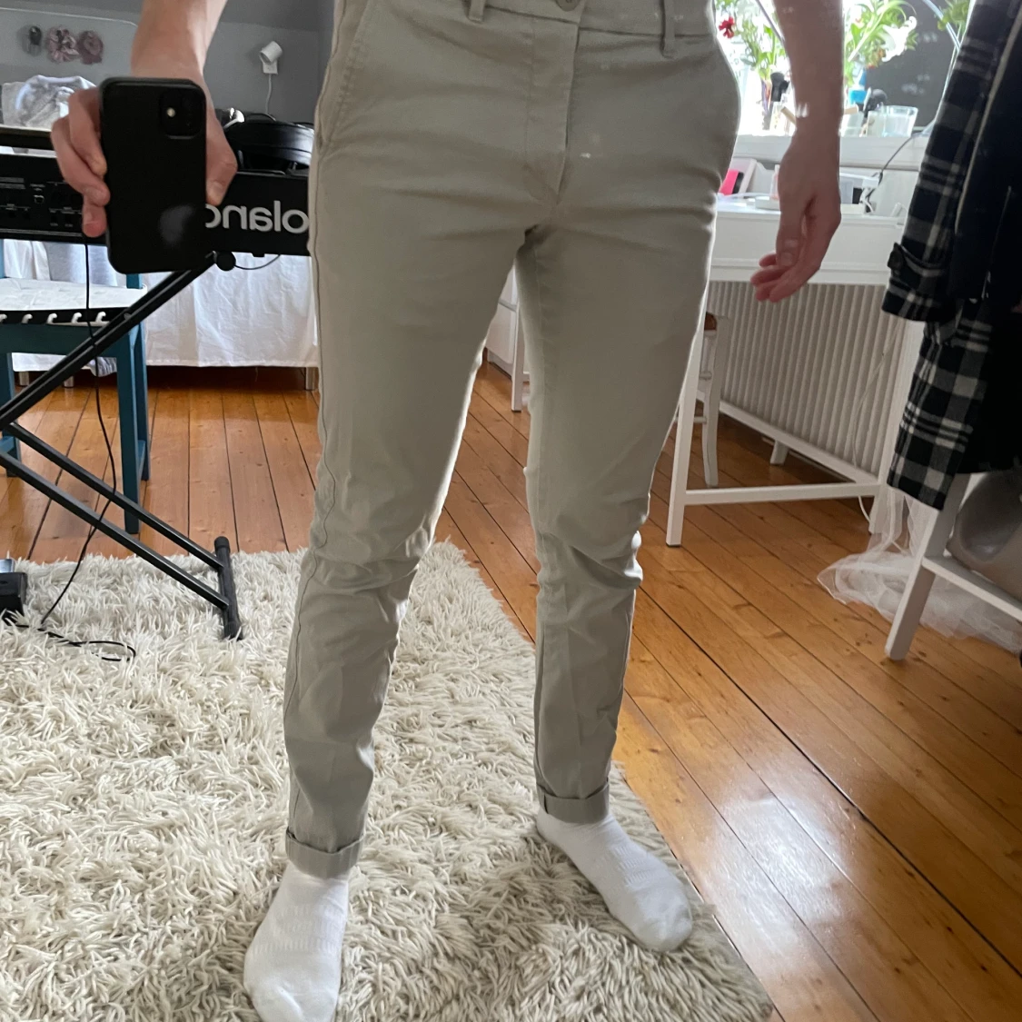 Uniqlo chinos - 90