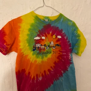 Tiedye t-shirt - Färgglad och cool tröja🥶🥶