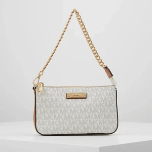 Micheal kors pochette väska - relativt ny, kvitto tillkommer, inga fel alls. Köpt för 1240kr säljs för 800kr pris kan diskuteras.