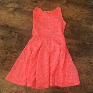 Klänning  - En klänning som är jätte fin