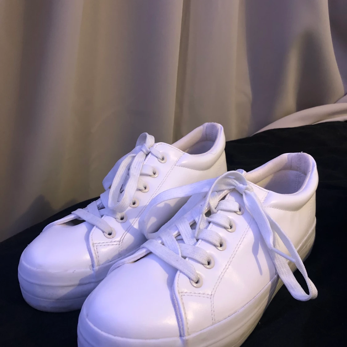 Vita skor, storlek 38