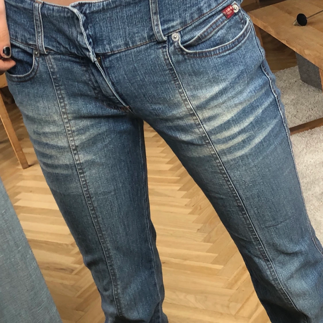 Blåa lågmidjade jeans - 90