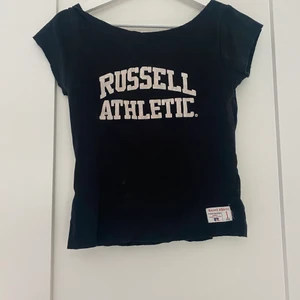 Russel Athletic t-shirt - Super fin tajt Russel Athletic t-shit! 