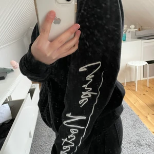 Hoodie - Vet inte vart den är ifrån har haft den länge 