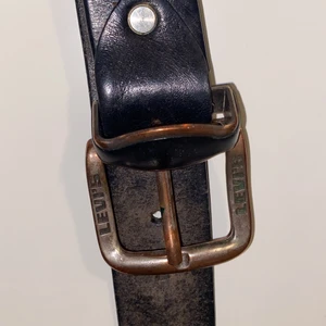 LEVIS BÄLTE - Vet inte storlek? Jag är en S och den passar mig.