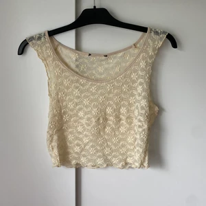 Spets topp - Spets topp med blommor, fairy grunge vibe, fri frakt✨