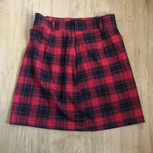 Kjol - Röd Rutig kjol bra skick